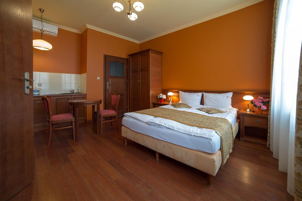 Rynek 16 Aparthotel Sandomierz Exteriör bild