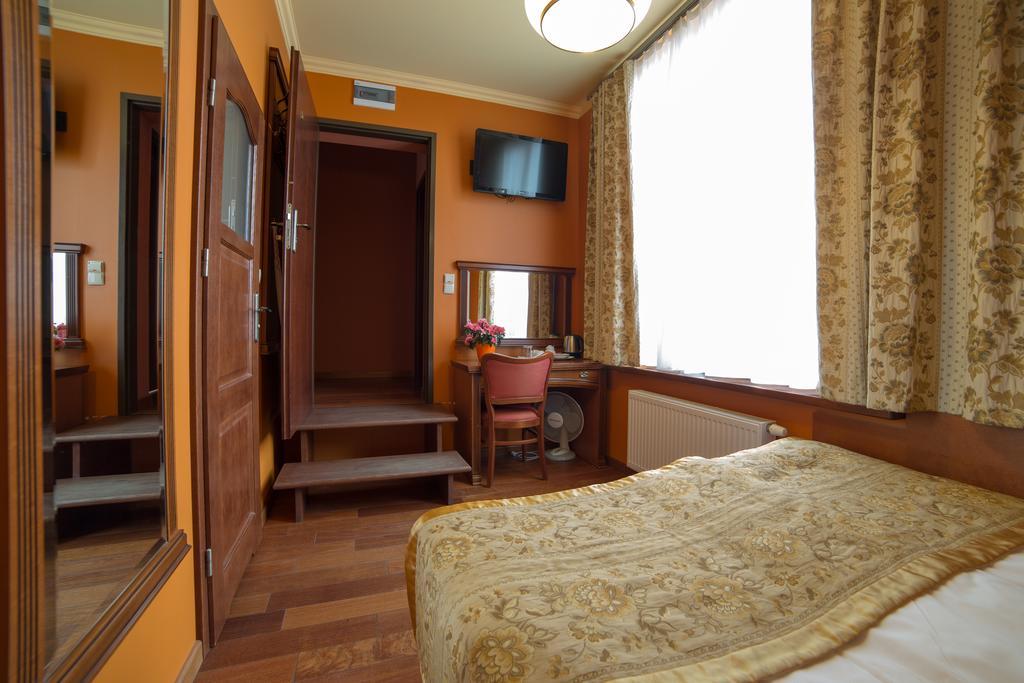 Rynek 16 Aparthotel Sandomierz Exteriör bild