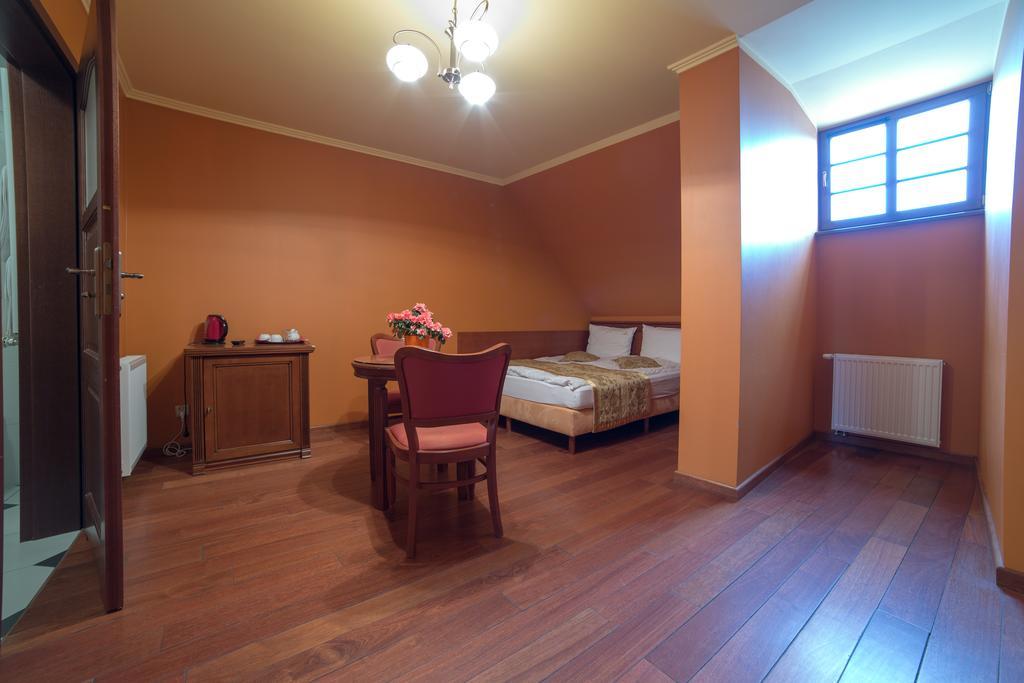 Rynek 16 Aparthotel Sandomierz Exteriör bild