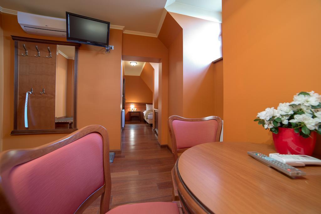 Rynek 16 Aparthotel Sandomierz Exteriör bild